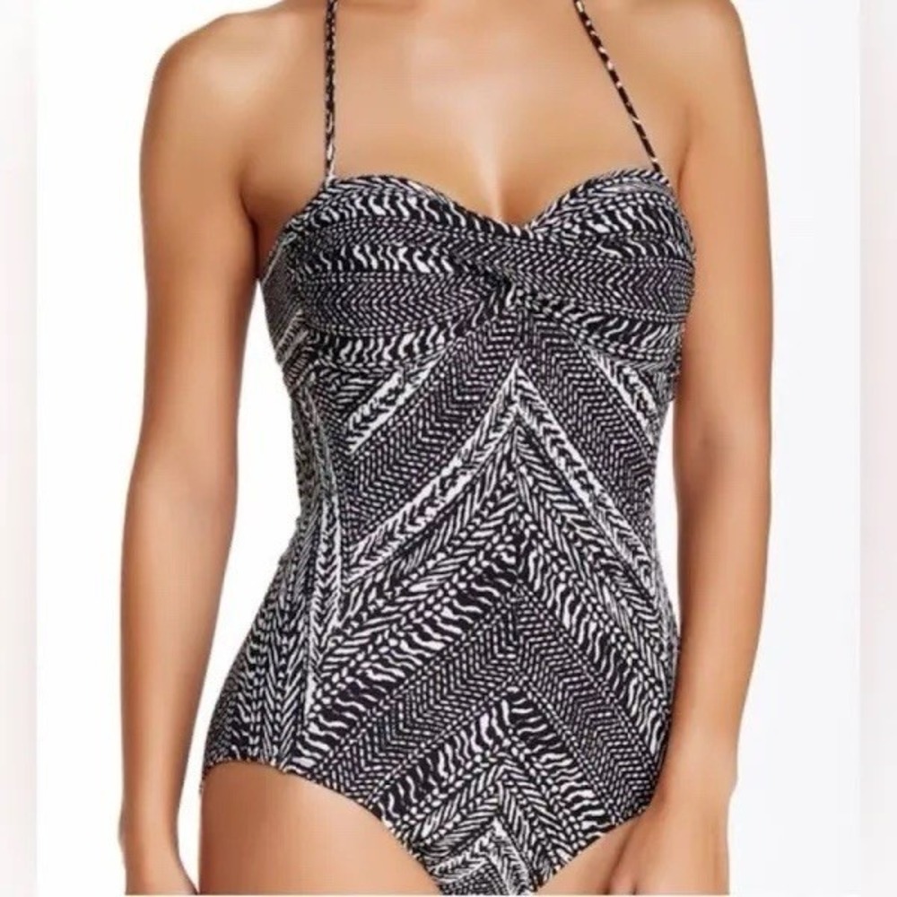 Robin Piccone Renee Twist Bandeau‎ One Piece Swimsuit NWOT Size 10